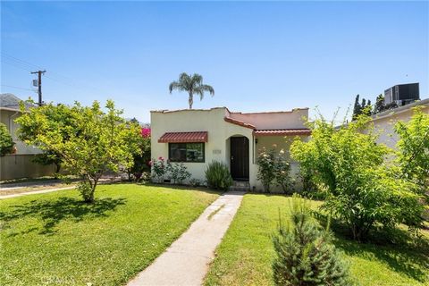 This charming Spanish-style home in the peaceful hills of Burbank, just below Sunset Canyon, offers the perfect opportunity to create your dream home with personal updates and design elements. With 3 bedrooms, 1 bathroom, and a small bonus room curre...