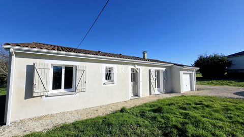 Welcome to Carsac-de-Gurson, a charming little village of 212 inhabitants located 3km from its neighboring town Villefranche-de-Lonchat and its famous Lake Gurson, where we are delighted to present this contemporary single-storey house of 91 m2 of li...