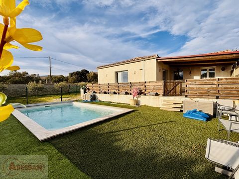 Gard (30), for sale in Bagard, a magnificent contemporary single-storey house of approximately 125m², bathed in light and offering 5 spacious rooms with exceptional features. Built on a flat and fenced plot of 1000m², this property offers an unobstru...