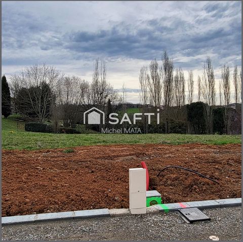 Terrain à bâtir vaibilisé de 244 m².