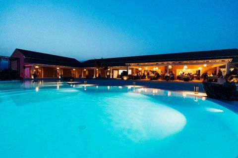 For sale 5-star Country Hotel and adjoining restaurant located in the north-east of upper Gallura overlooking a spectacular gulf dominated by the beautiful island of Tavolara and located in a strategic point for the main communication routes to Sardi...