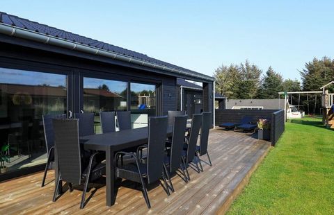 Holiday home with whirlpool and attractive location in the cozy surroundings of Lønstrup. Here is meticulous for every detail and holds all the possibilities for a good holiday at all times of the year. The cottage is well furnished in a modern style...