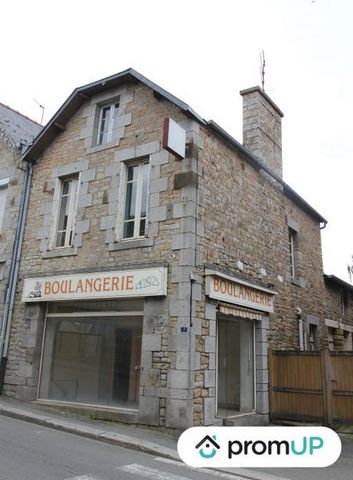 Welcome to Tremblay, where you will discover a charming traditional house with an unfurnished business, once a renowned bakery. This magnificent property of 130m2, located in a quiet and green area, is the ideal place to live and work in a harmonious...