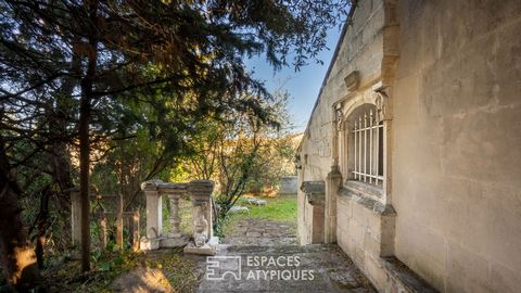 Located in a residential area, in the immediate vicinity of the Luma Tower and the historic center, this astonishing house of nearly 150m2 is located on a hushed exterior of 660m2. The authentic character of the building is revealed when you discover...