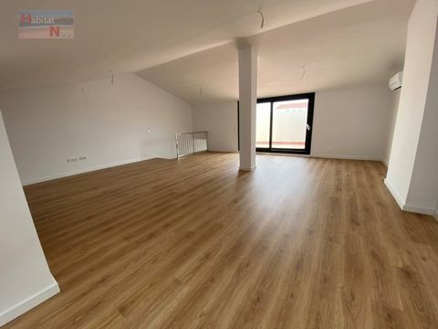 Welcome to your new NEW BUILD ground floor home! Imagine the tranquility and peace you will find in the charming village of Sant Jaume dels Domenys, away from the urban stress but close to everything you need. With this spectacular brand new duplex a...