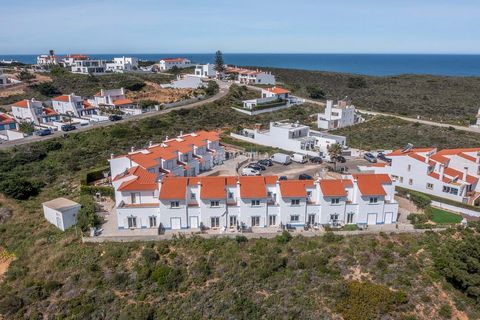 Located in Aljezur. An attractive three bedroom 121,50m2 two storey townhouse in a small condominium within walking distance of the beaches at Monte Clerigo and Amoreira in the Costa Vicentina Natural Park. Built in 2007 but presented like new, the p...