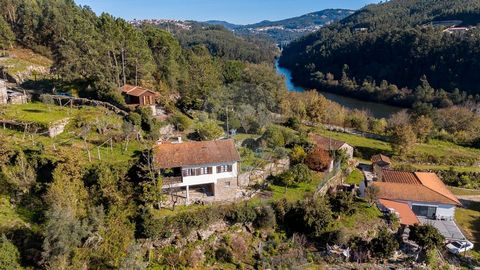 Charming farmhouse located in Entre-os-Rios, in Penafiel The farm in Penafiel is a perfect place for those looking for a quiet and rustic getaway. This farm is located in the north of Portugal in the middle of a stunning landscape. The house consists...