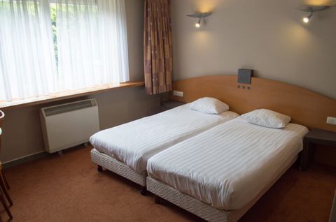 Value Stay Brussels Expo (former Hotel Rijckendael) is a budget hotel in Brussels Belgium, has 49 non-smoking rooms and is located very conveniently. The nearest motorway exit A12 and E19 are at only 1 km distance from the hotel. In the immediate vic...
