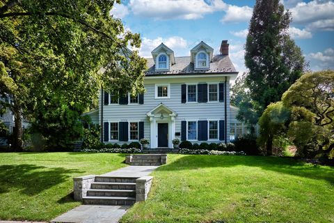 This gracious center-hall colonial home, updated and styled with today's features and finishes, is found in the sought-after Forest Heights neighborhood, close to shops, schools, and transportation. This home offers over 5000 sq ft of living space be...