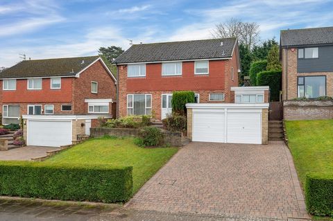 A generously proportioned detached family home occupying a prominent position on Hillside Road, a desirable address in the west Nottinghamshire suburb of Bramcote. THE PROPERTY This property comes to the market offering approximately 2153sq.ft of spa...