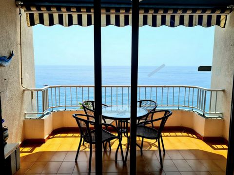 AVAILABLE FOR VACATION RENTAL, PLEASE CHECK AVAILABILITY AND PRICE Apartment located on the beach of San Cristobal, near all amenities (restaurants, shops, supermarkets just steps away). On the 4th floor of the Epsylon II Building, with fantastic sea...