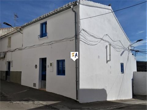 Ready to move into, this very nicely presented, fully furnished, spacious 246m2 build property is on the outskirts, yet close to the town of Fuensanta de Martos in Jaen province of Andalucia, Spain. It has the advantage of high elevation which gives ...