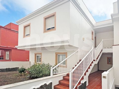 Referencia: 04100. Ático en venta, Mirador del Atlantico, Chayofa, Tenerife, 2 Dormitorios, 73 m², 399.000 €