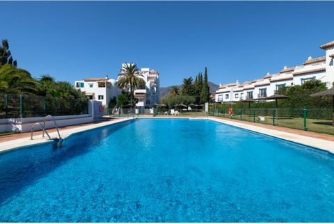 ESTEPONA .... BEACH FRONT 3 Bedroom modern Penthouse FREE Notary fees exclusively when you purchase a new property with MarBanus Estates Fully renovated 3 bedroom duplex penthouse front line beach and located on the 9th floor with spectacular unbeate...