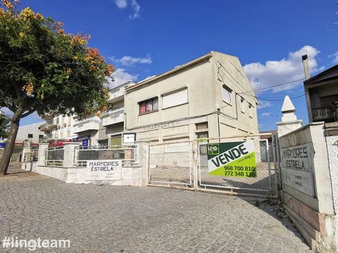 House T3 for sale in Castelo Branco Plot of land with 1005m2, with possibility of dividing into 2 lots with independent entries. Semi-detached house of 2 floors for remodeling in lot with access to 2 streets. » At the back of the lot has several area...