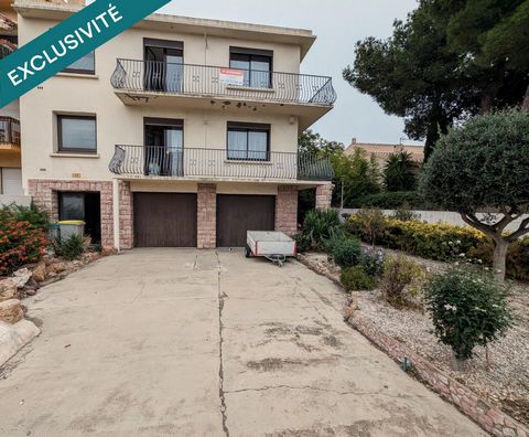 Perpignan Clos Banet, immeuble composé de 2 appartements de type T4, grand garage et jardin arboré 3 faces