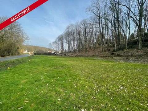TERRAIN PLAT 1349m2