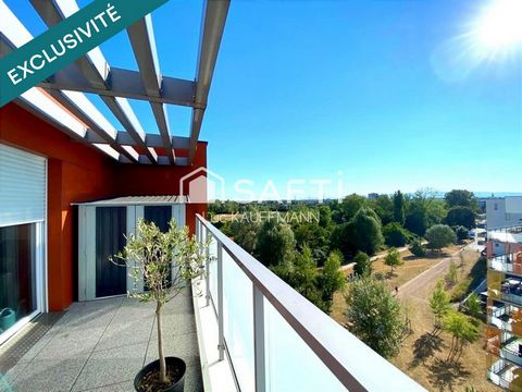 Magnifique attique 3 pièces de 2015 sans travaux
