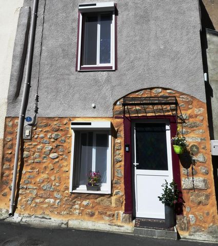 Charmante maison T3 entiérement rénovée avec des matériaux de qualité