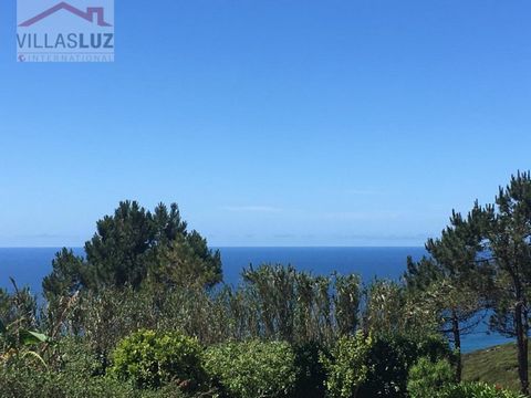 Small plot with sea and hill views, two minutes from Salgados beach and 6 minutes from São Martinho Do Porto and Nazaré. With a pre-project for a small modern house with individualistic properties with 2 floors and the possibility of a small swimming...