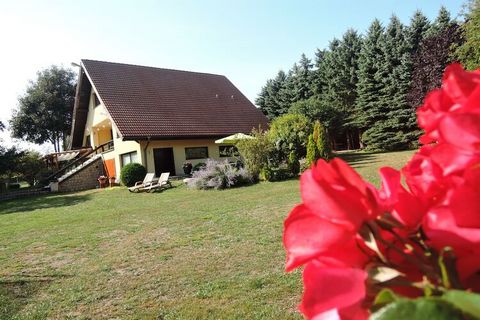 On the island of Wolin on the coast of the Szczecin Lagoon, near Miedzyzdroje, is the picturesque town of Sulomino. Here you will find these cozy and comfortably furnished holiday homes. Enjoy the beautiful view of the Szczecin lagoon. The holiday ho...