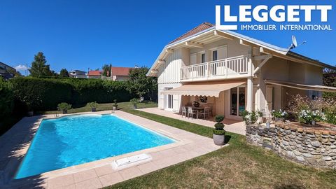 A23053SH74 - If you love peace and quiet and nature, come and discover this charming, spacious house in Messery. The house opens onto a beautiful mature garden of 1000m2 with a swimming pool that is not overlooked. This spacious house with 130m2 of l...