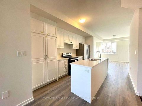 Beautiful & Bright, Brand New, Never Lived In Townhouse In Bolton's Most Desirable Neighbourhood! On Hwy 50 & Queensgate, Minutes Away From Shopping Centres, Schools, Parks, Hwys & More! Spacious Open Concept Modern Layout, Featuring 9