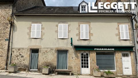 A23019JHC19 - Two buildings which can stay connected or can be separated: old pharmacy and house next-door. The pharmacy offers on the ground floor the entrance and hall, left the waiting room, a utility room with sink and stairs, a second room. To t...