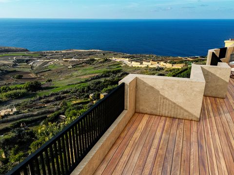 Set within one of Gozo's most desirable areas this majestic penthouse forms part of an excellent residential development built with high quality limestone benefits from magnificent and unobstructed views of the sea and the open country. This penthous...