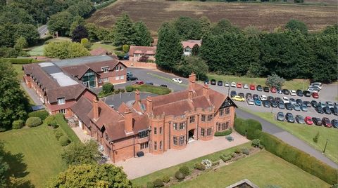A unique opportunity to acquire two buildings totalling almost 22,000 sq ft (GIA) in five acres of private grounds located in a prime position in Leamington Spa. The Manor House Cranford which was built in 1899 to an exceptional standard for the Spen...