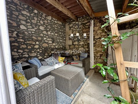 This charming town house nestled in a peaceful area in the bastide town of St Foy la Grande is finished to very high standards and ready to move into. The house is a very bright property and comprises of 3 bedrooms (all upstairs), kitchen only instal...