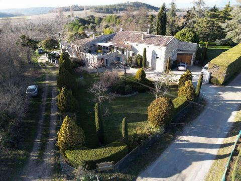 Are you looking for a stone property? We offer you this old Provençal stone farmhouse of about 370 m² of living space including an outbuilding, a luxurious cottage of about 100 m², on a beautiful and enclosed plot of 4000 m² with a remarkable 5X12 co...