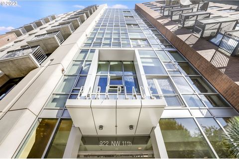 MAJOR price reductionof $84,000 makes this an incredible opportunity to enjoy living in a luxury condominium at an amazing price. Elegant and sophisticated, this corner unit offers an ever-interesting urban view. The intimate deck lets you watch the ...