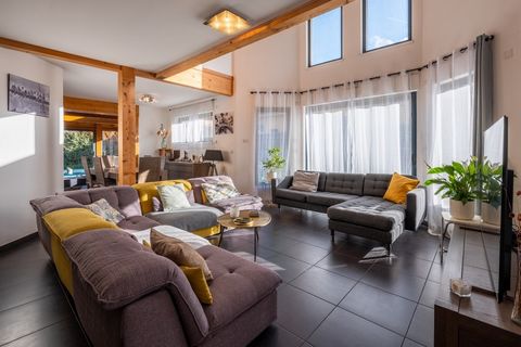 Dpt Haute Savoie (74), à vendre VALLEIRY maison P5 de 159 m² - Terrain de 610,00 m²