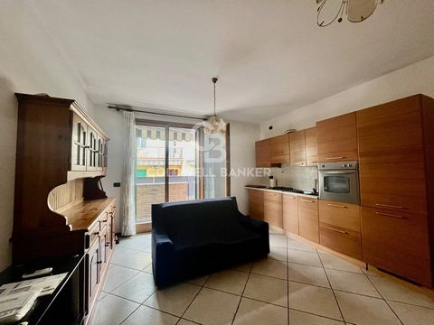 Mestre Chirignago Via Miranese recently built apartment. In a quiet location, mini-apartment in a recent building with lift. We offer for sale an apartment located on the mezzanine floor and composed of a living room with kitchenette, double bedroom,...