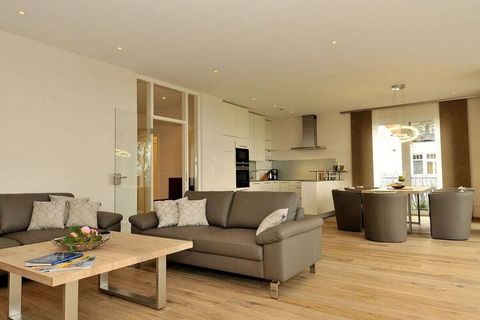3 kamer luxe vakantieappartement met uitzicht op zee, 125 m², met 2 badkamers en exclusieve saunaruimte