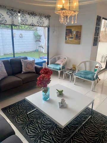 House for sale in Loma de los Gonzales Village ï ̧Excellent access routes and public transport ï ̧Area 250 mts ï ̧4 Bedrooms (two of them with bathroom and 1 bathroom for the other rooms ï ̧house on three levels with wide stairs ï ̧Living - dining ro...