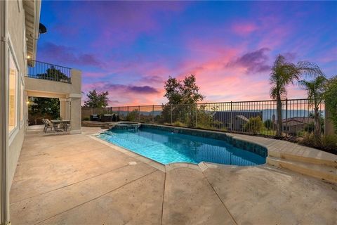 *PANORAMIC VIEWS *PRIVATE POOL & SPA *MAIN FLOOR BEDROOM W/ATTACHED BATH + MAIN FLOOR 1/2 BA Welcome to luxury living in the prestigious GUARD-GATED community of GREER RANCH, nestled in the hills of Murrieta. This EXPANSIVE home boasts nearly 4,000 s...