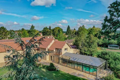 Luxury 9 Bed Estate For Sale In Adainville France Esales Property ID: es5554536 Property Location 5 et 3 bis rue de la noue maison ADAINVILLE 78113 France 3D tour here – https://my.matterport.com/show/?m=e45gGxd8SMq Property Details A French Sanctuar...