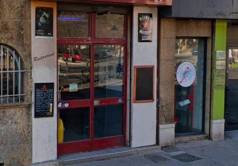 Bistro licence 4 brasserie avec terrasse.