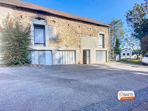 Ancienne grange à deux pas du centre-bourg