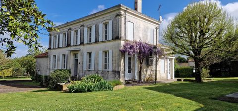 Avis aux connaisseurs en quête d'une résidence élégante et d'un potentiel d'investissement dans un environnement privilégié...