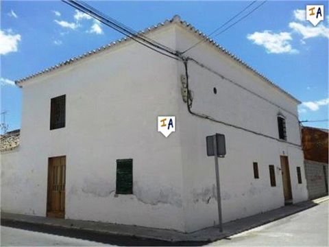 This large property is situated in the heart of the popular town of Mollina in the Malaga province of Andalucia, Spain. The town offers all the local amenities including large supermarkets, medical centre, schools, shops bars and restaurants all clos...