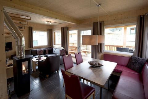Modern and cozy, this 2-bedroom chalet in Sankt Georgen ob Murau can sleep a family or group of 4. This chalet is located at the bottom of the ski lift and ski run of the fantastic ski area Kreischberg. From the garden, you have a view of the ski slo...