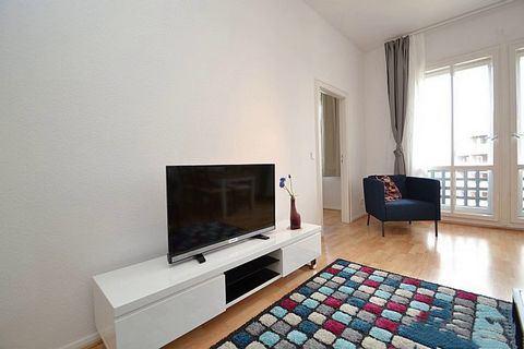 The apartment is located on the 4th floor in the residential building at Brandenburgische Street 26 , which was designed by the architect Paul Baumgarten. The apartment is compact, light-flooded and has a spacious living / dining area. The bedroom as...
