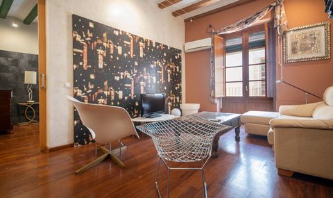 Nice and luxurious apartment in the old town of Tarragona that has two double bedrooms and two bathrooms. This apartment located in the most historic area of ​​Tarragona has been completely renovated with a modern touch that contrasts perfectly with ...