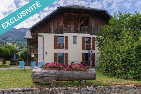 10 mns from St-Jorioz and Lake Annecy, 14 kms from Annecy, large 270 m2 semi-detached farmhouse with 2 apartments on 4 levels. On the ground floor, a duplex apartment comprising a living room with kitchen, 3 bedrooms, 3 WCs and 2 shower rooms. Upstai...