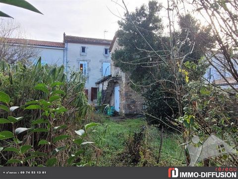 Mandate N°FRP156980 : House approximately 203 m2 including 7 room(s) - 5 bed-rooms - Garden : 500 m2, Sight : Garden. - Equipement annex : Garden, Terrace, double vitrage, cellier, Fireplace, - chauffage : gaz - Class Energy D : 156 kWh.m2.year - Mor...