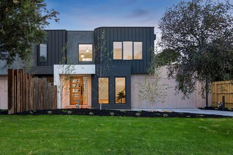 Curated architectural features and organic elements define the coastal-inspired splendour of this generously proportioned and luxuriously appointed brand-new four-bedroom-plus-study family home in a tranquil beachside Mornington neighbourhood. Rich i...