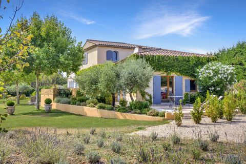 ## Space Let me introduce you in detail to the spaces of this exclusive apartment at Bastide La Gravière, which is the only lodging offered for rent on our property. Entirely dedicated to our travelers, this apartment includes an open living space co...